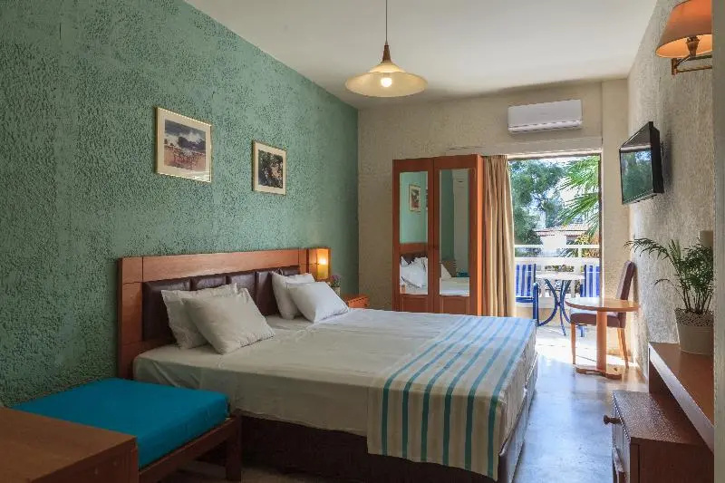 Sunset Beach Hotel - Chambres