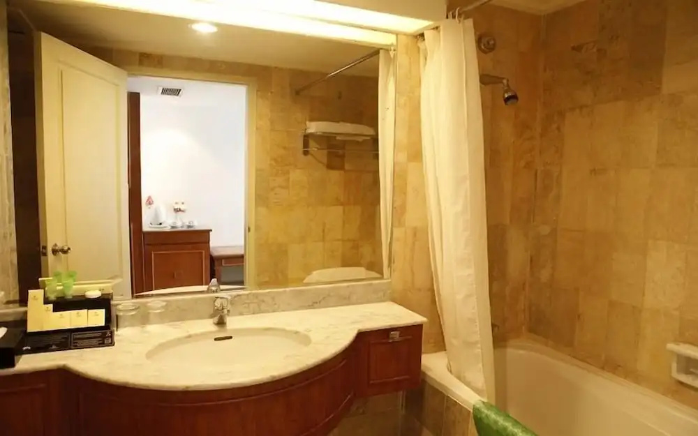 Resor Tuban Tropis - Chambres