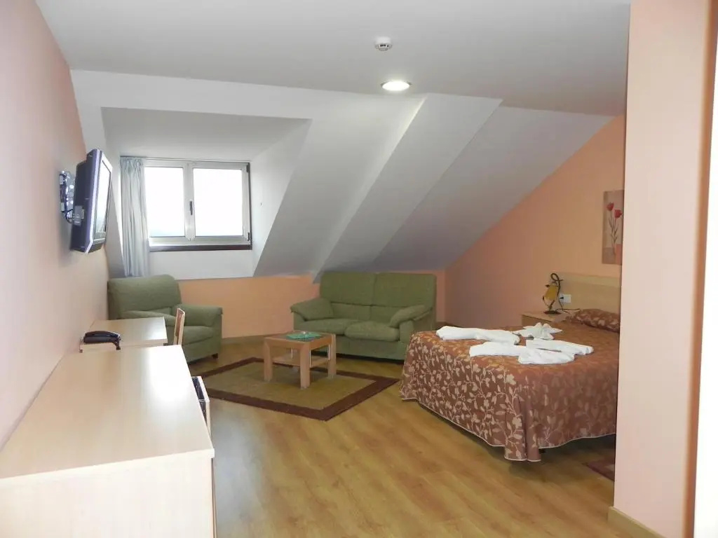 1 Bedroom Suite