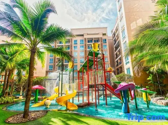 Двухместный номер Deluxe с видом на море (двуспальная кровать) в Atlantis Condo Resort Jomtien TLH