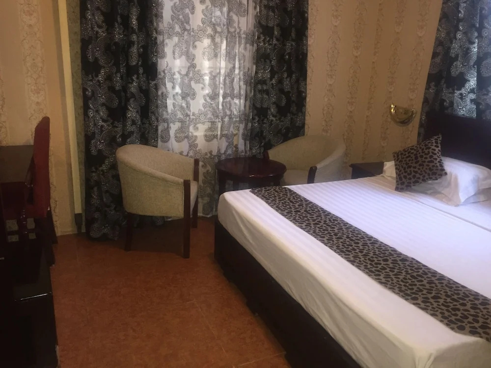 Rungwe Palace Hotel - Chambres