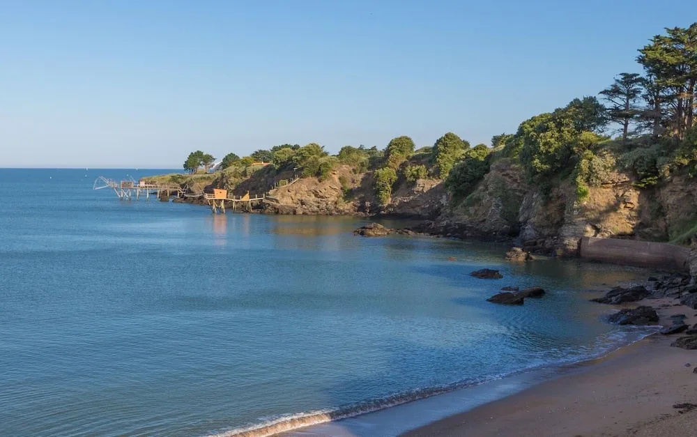Beach & Waterfront