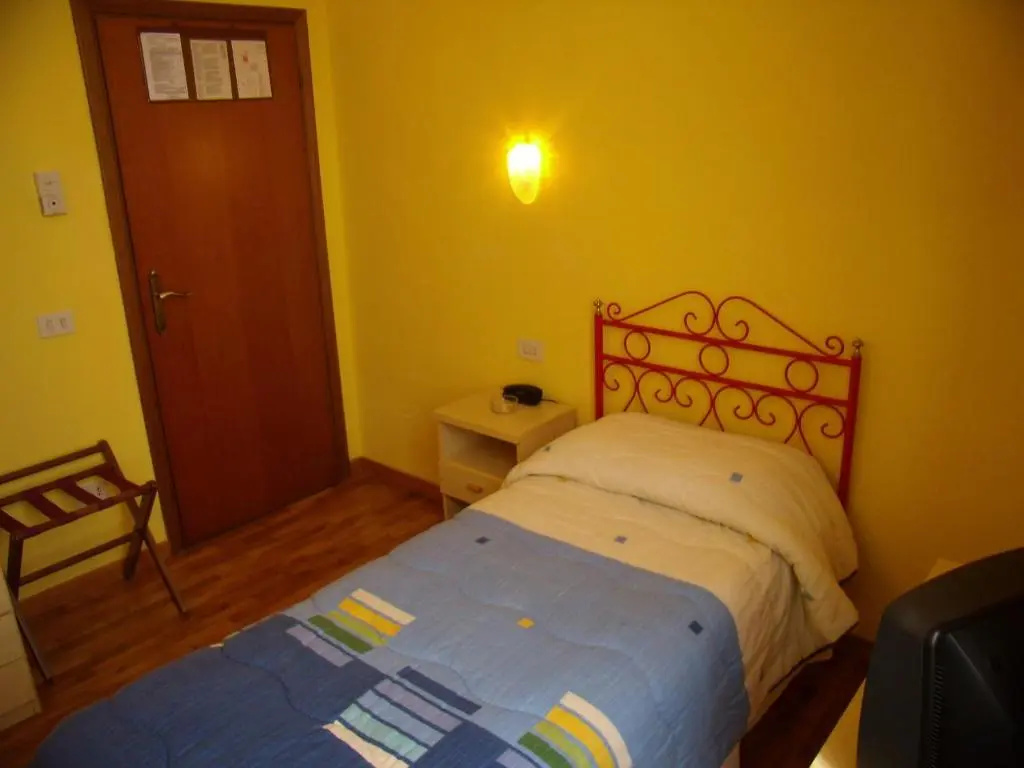 Hotel Savoia E Campana - Chambres