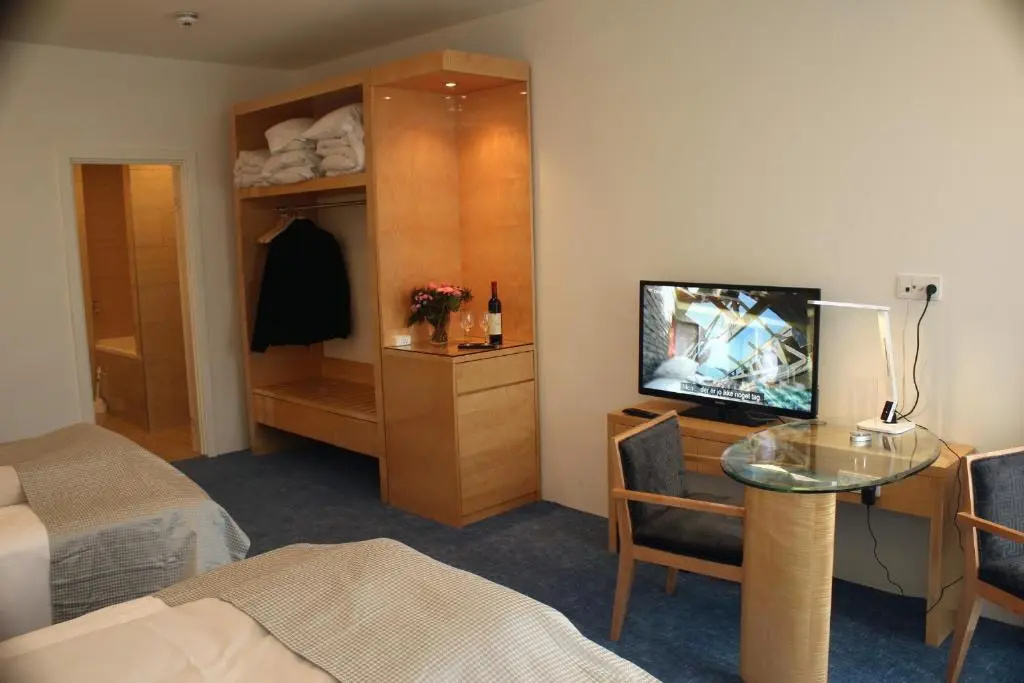 Seafront Hotel - Chambres