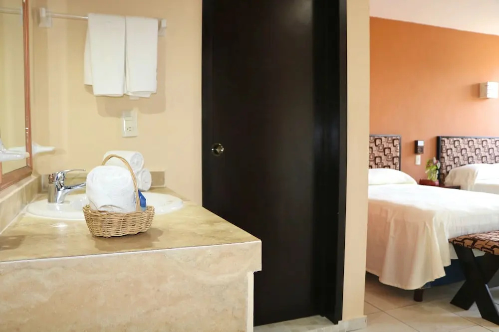 Hotel photo 9