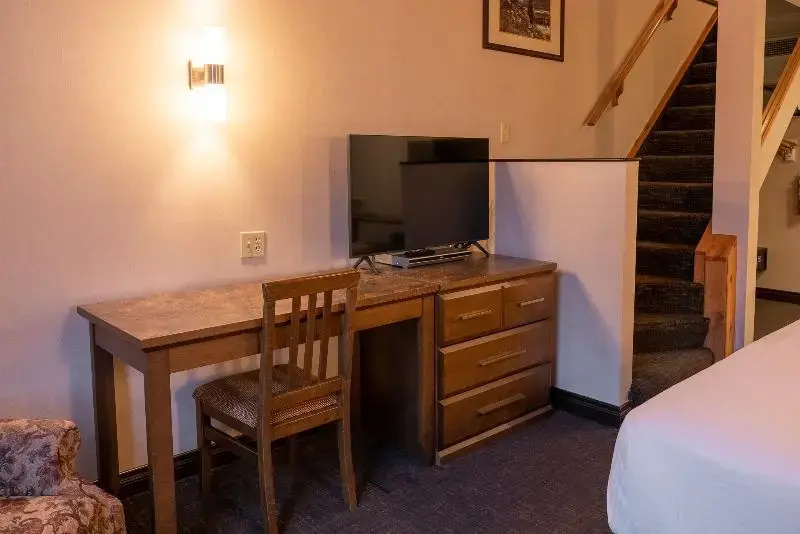 Double Studio (twin beds)