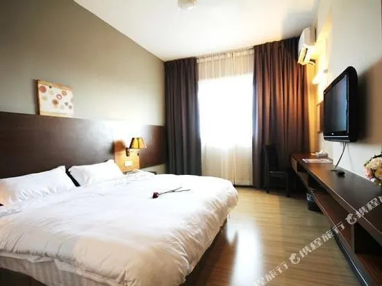 Aroma Hotel