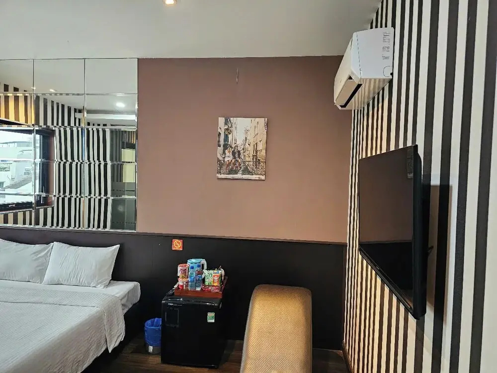 Standard Double room (full double bed)