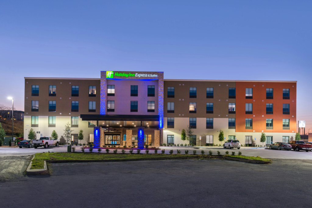 Holiday Inn Express & Suites Fort Worth West by IHG