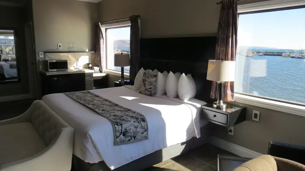 Superior Suite with balcony and with sea view