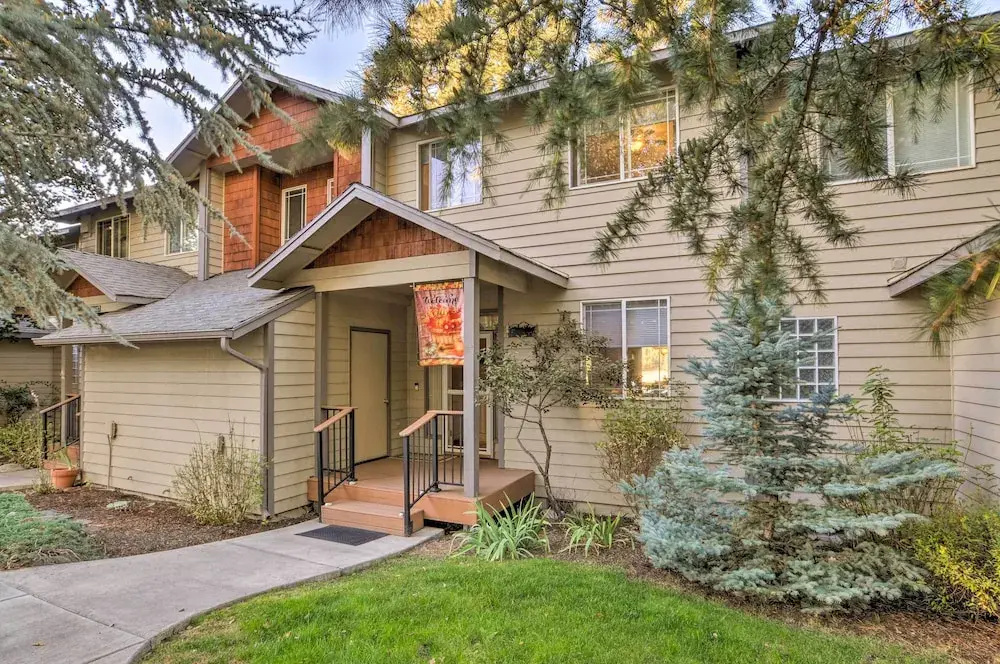 Rustic Klamath Falls Retreat w/ Private Deck! - фото 36