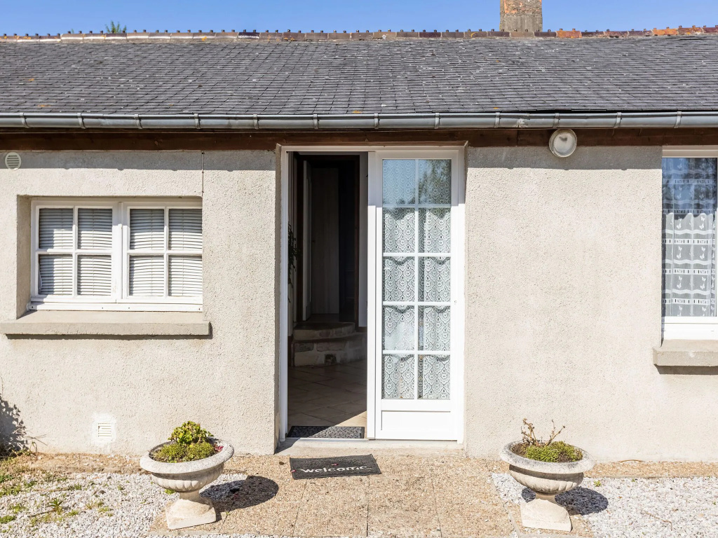 Blissful Holiday Home With Garden, Terrace and Barbecue