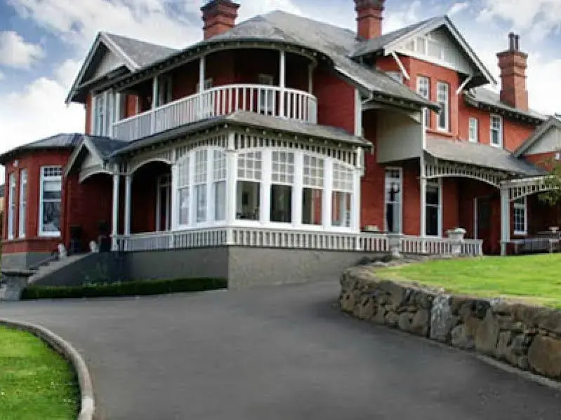 St Leonards Lodge
