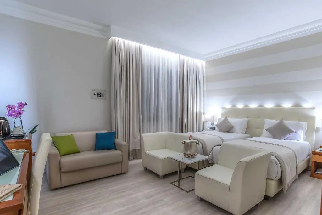 Superior Triple room