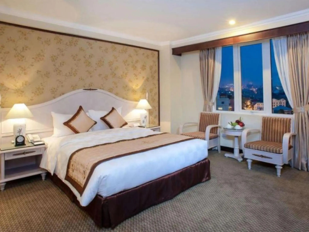 Deluxe room with river view