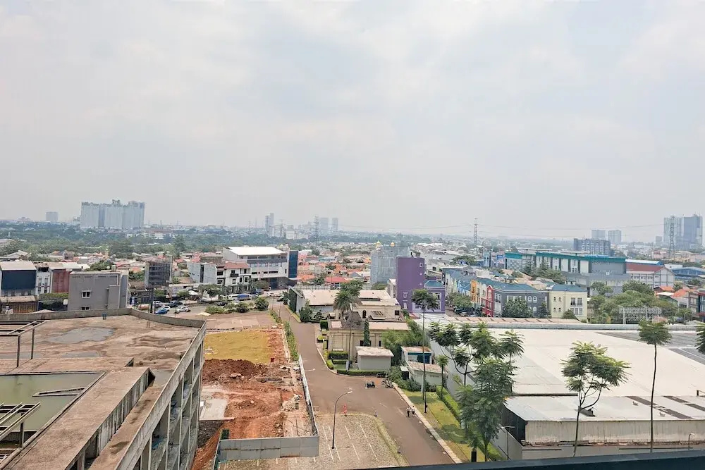 Studio Loft Apartment Near Living World Alam Sutera At Kingland Avenue