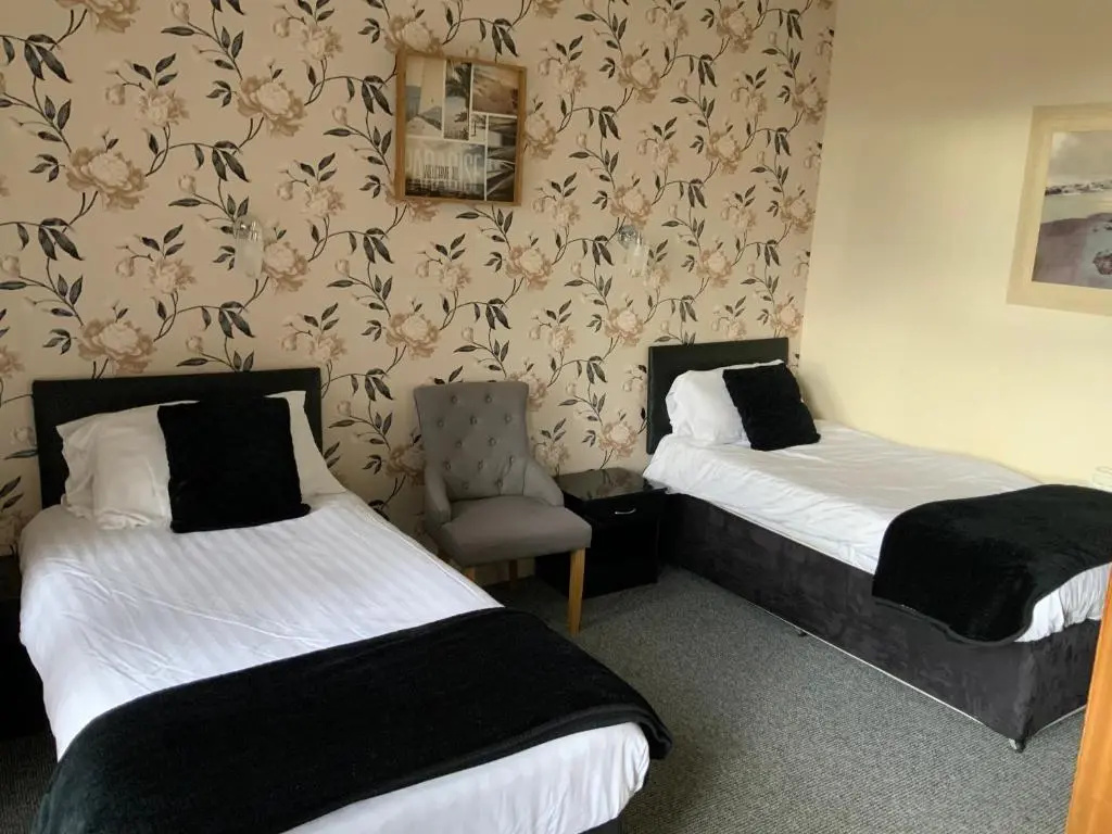 Standard Double room (twin beds)