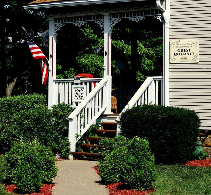 Terra Nova House Bed and Breakfast