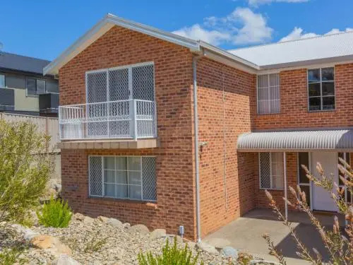 Oberlaken 2/125 Gippsland Street