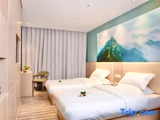 Standard room with view