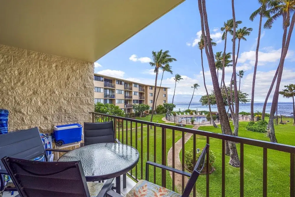 Experience Oceanfront Luxury at Kanai A Nalu 209, a Spacious 2-bd/2ba Condo, AC!