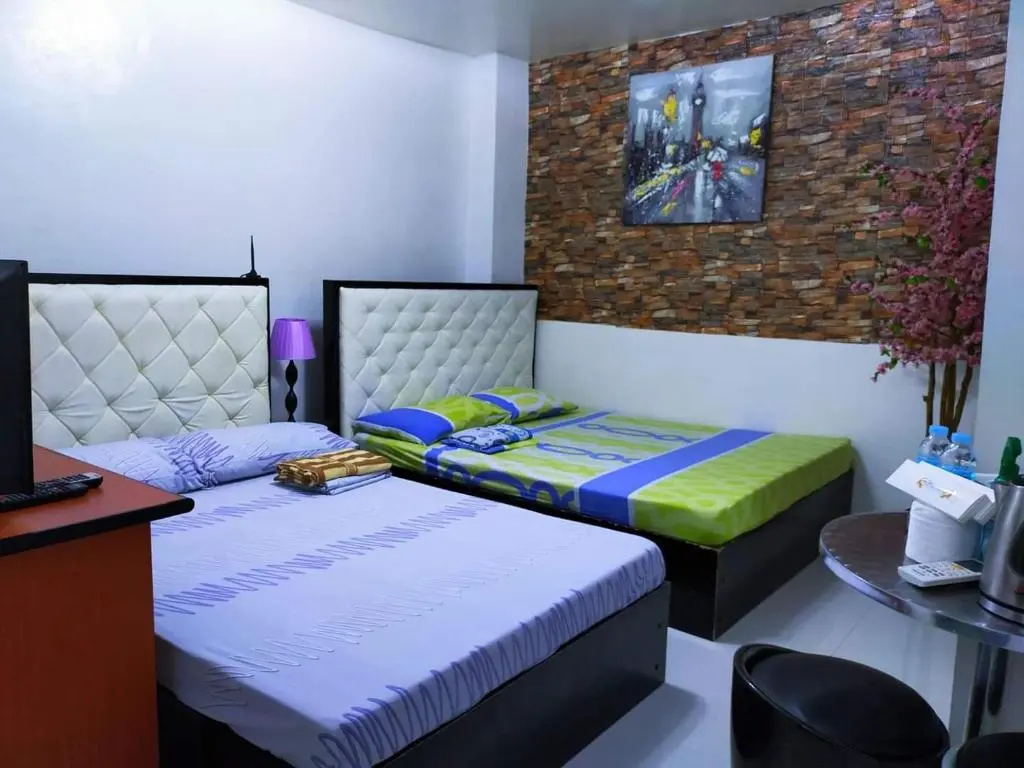Standard Double room (full double bed)