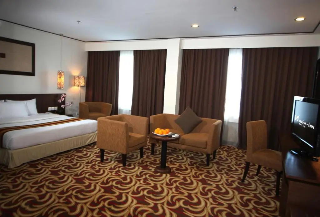 Executive Double room (full double bed)