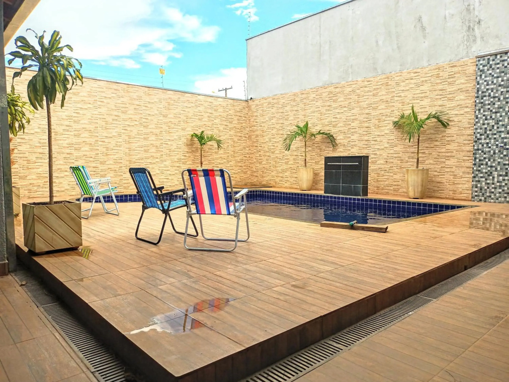 Linda Casa Com Piscina Aquecida para Temporada e Eventos
