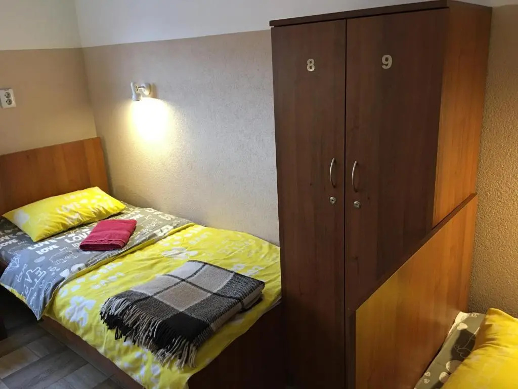Bed in Dorm