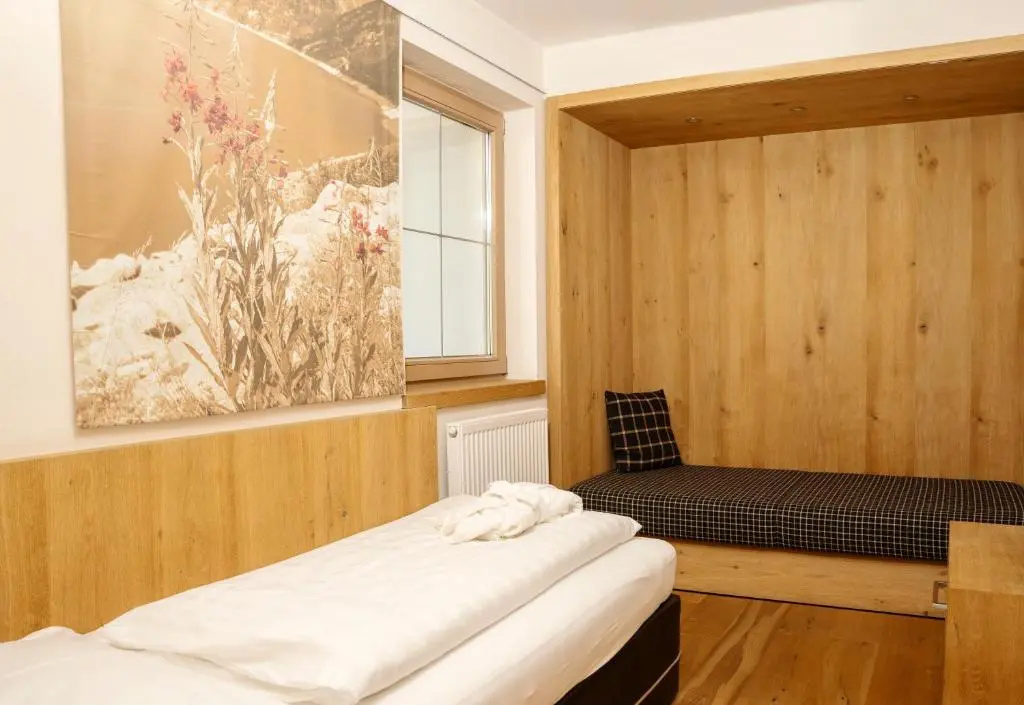 Deluxe Family Suite