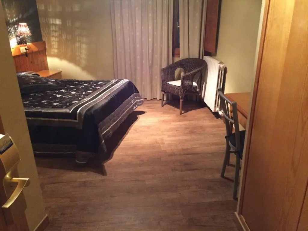 Standard Double room (full double bed)