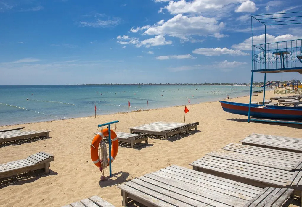 Beach & Waterfront