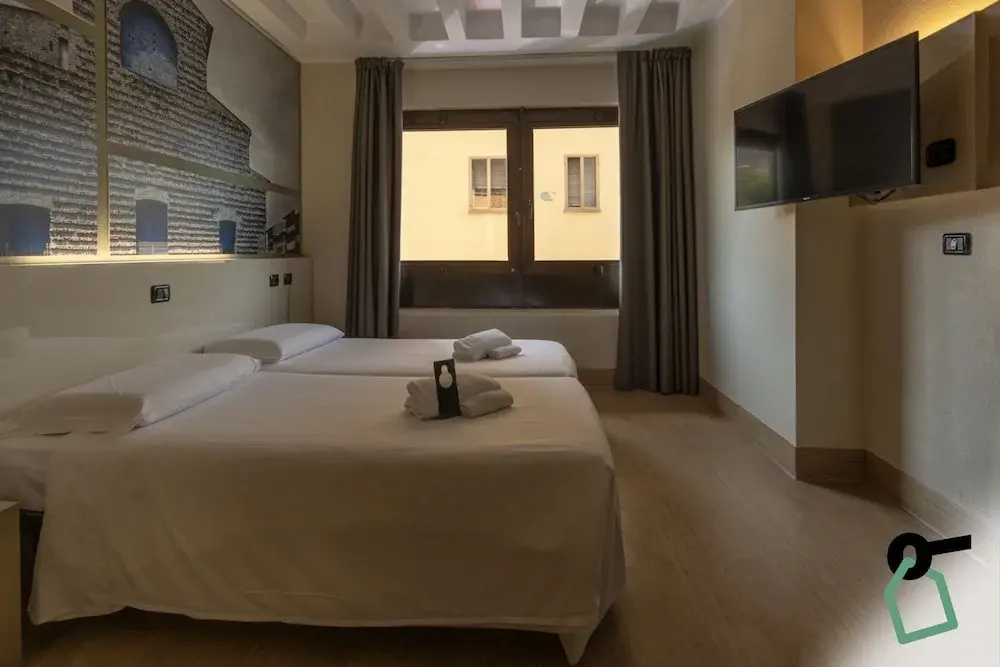 Economy room