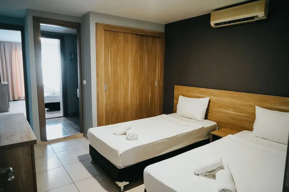 Hotel photo 11