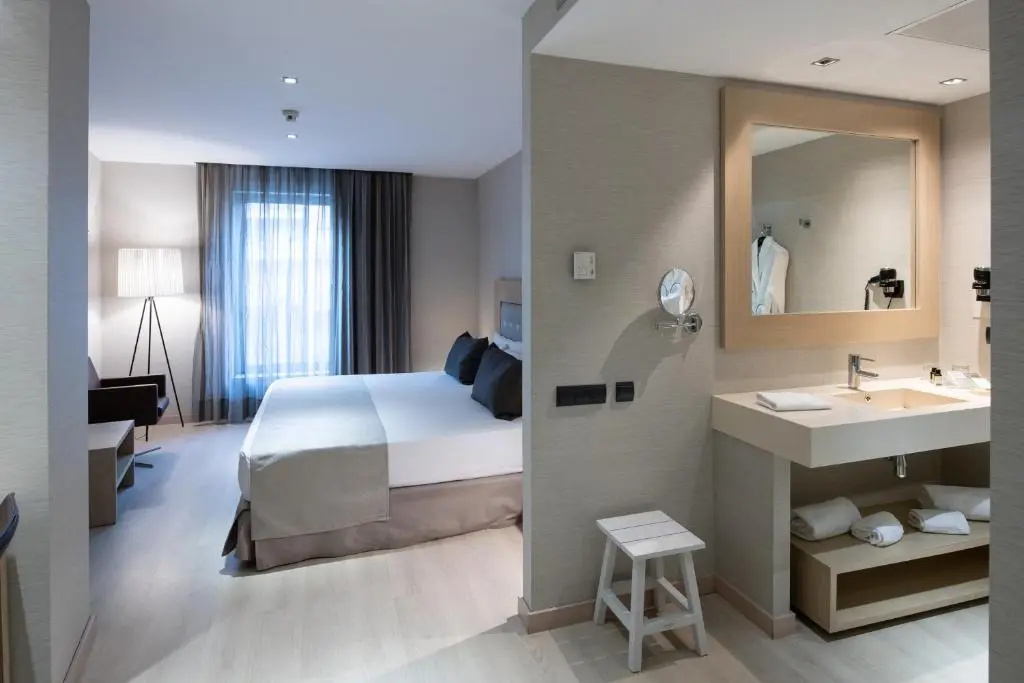 Catalonia Sagrada Familia Hotel - Chambres