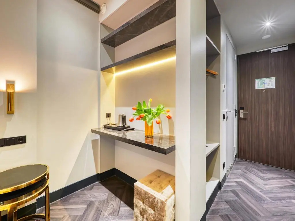 Double room Lake View (twin beds)