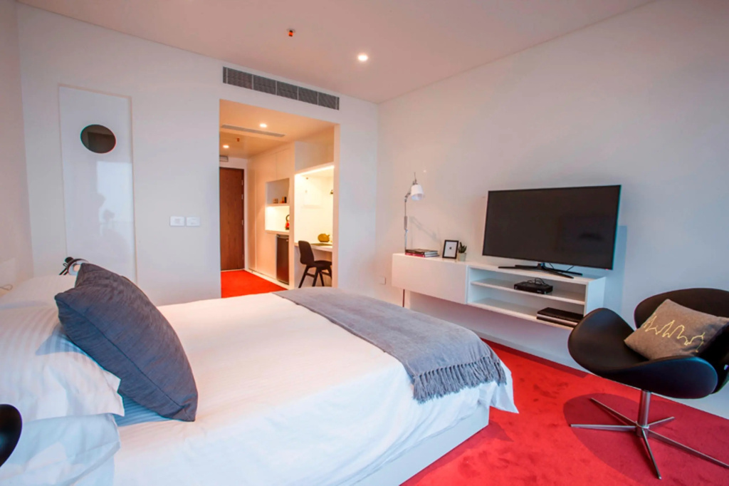 1866 Court & Suites - фото 6