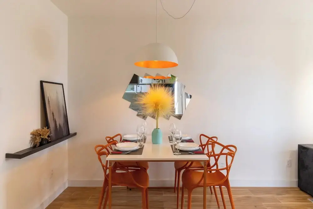 Amazing Apartment With Great Location - Eox0102