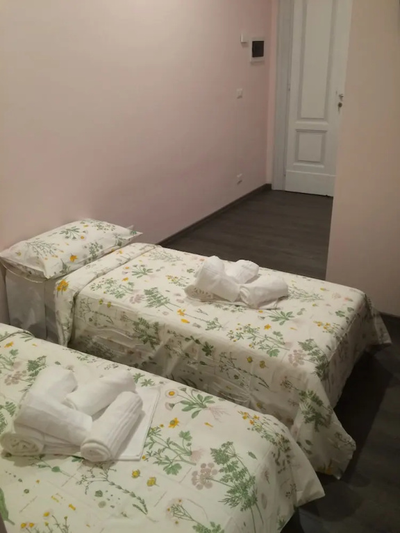 Economy room