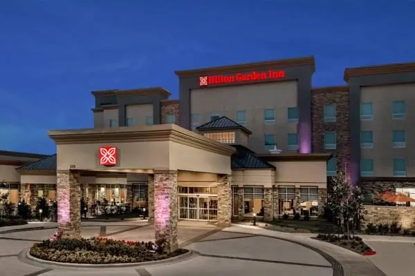 Hilton Garden Inn San Marcos - Tap to explore photos