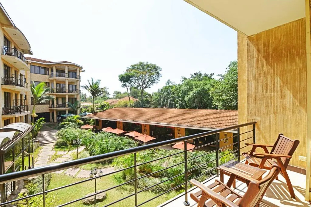Standard Double room with garden view (full double bed)