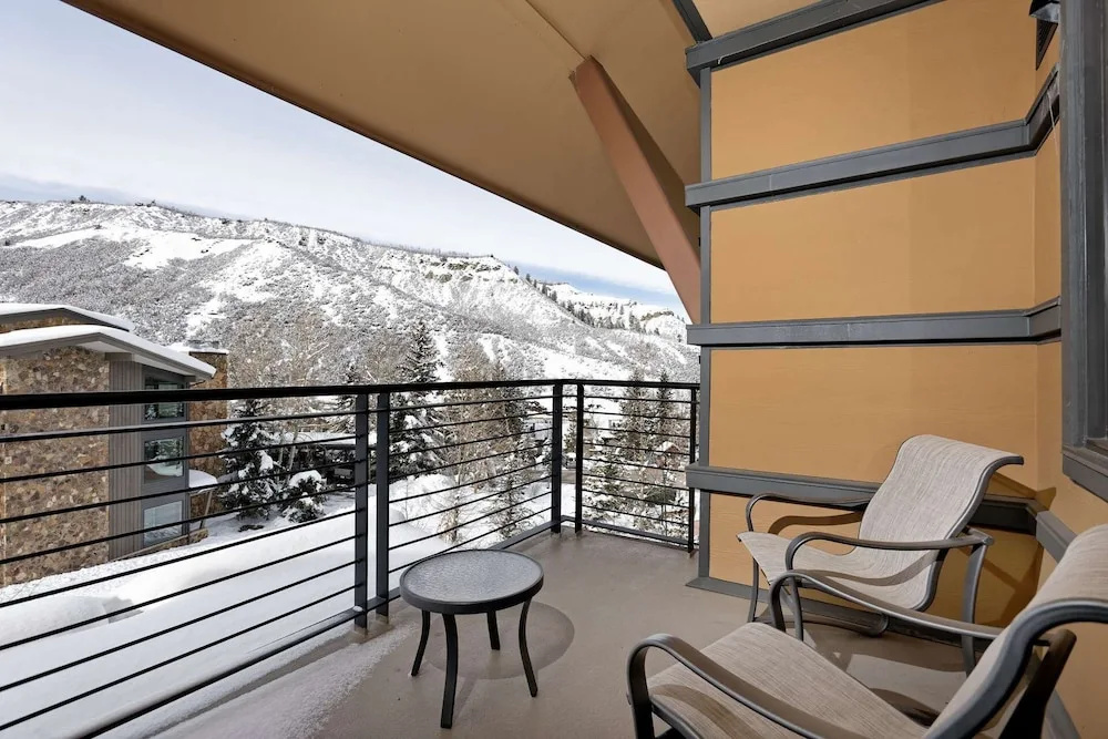 Hayden Lodge by iTrip Aspen Snowmass
