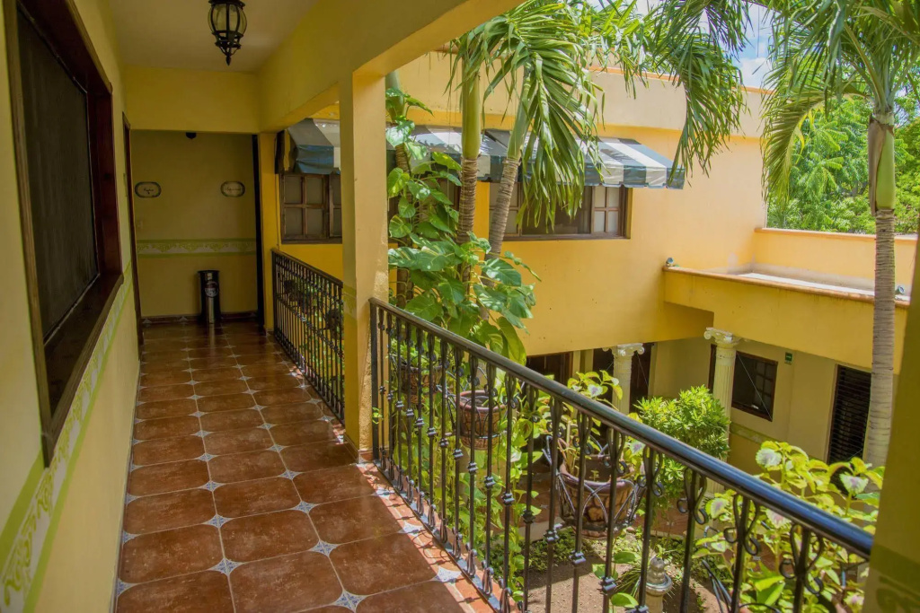 Hotel photo 13