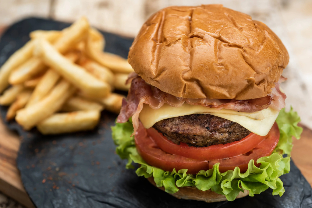 Food & Beverage