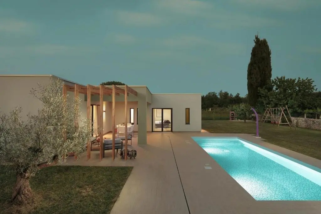 3 Bedrooms Villa
