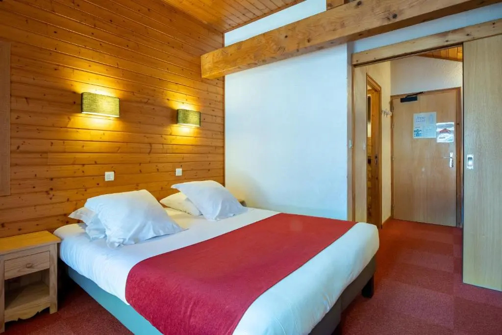 Hôtel Loisirs Les Côtes, Résidence et Chalets - Chambres