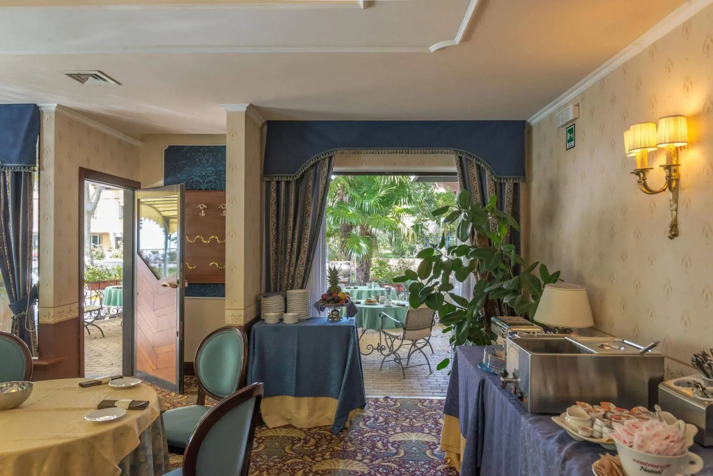 Hotel photo 19
