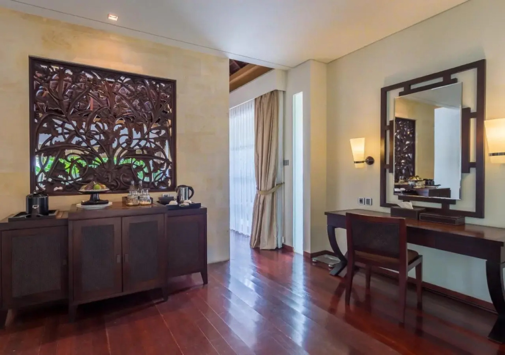 The Royal Santrian Serenity Villas By The Sea — фото