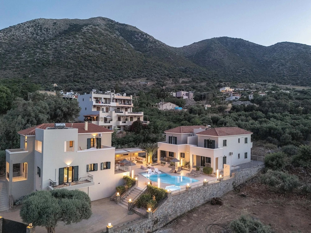 Argyro Villa
