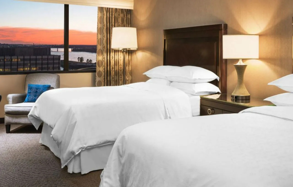 Sheraton Memphis Downtown Hotel
